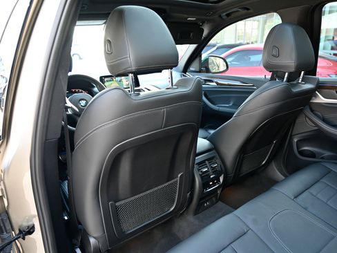 Used 2021 BMW X3 M40i w/ Executive Package image 35