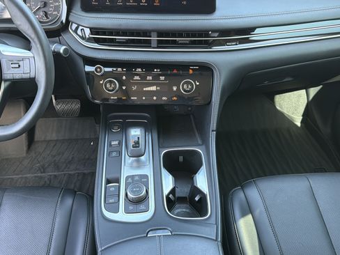 Used 2023 INFINITI QX60 Pure FWD image 8