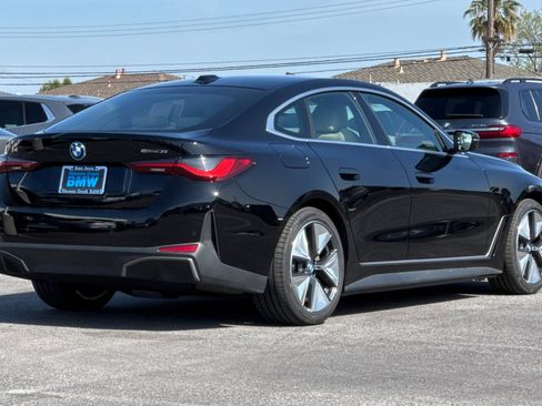 Certified 2023 BMW i4 eDrive35 RWD image 8