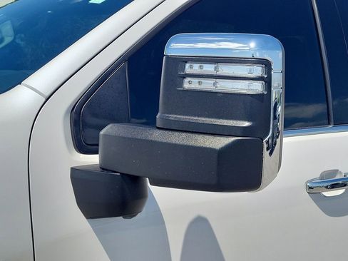 Certified 2024 Chevrolet Silverado 3500 High Country w/ High Country Premium Package AWD/4WD image 28