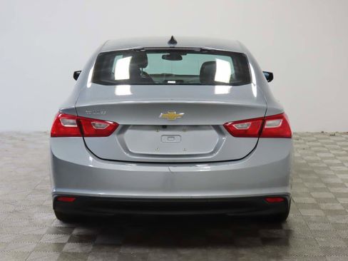 Used 2024 Chevrolet Malibu LS image 4