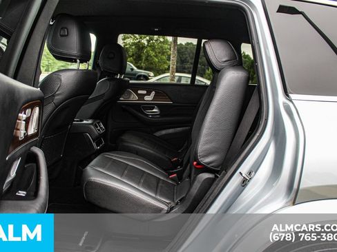 Used 2024 Mercedes-Benz GLS 450 4MATIC image 17