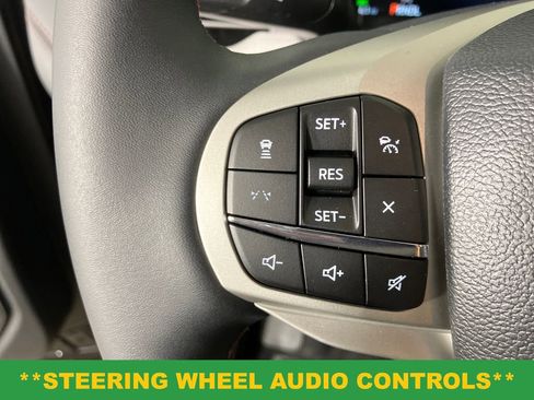 New 2026 Ford Explorer Active image 18