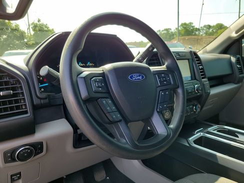 Used 2020 Ford F150 XL w/ Equipment Group 101A Mid AWD/4WD image 9