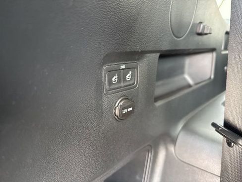 Used 2022 Kia Telluride S image 46