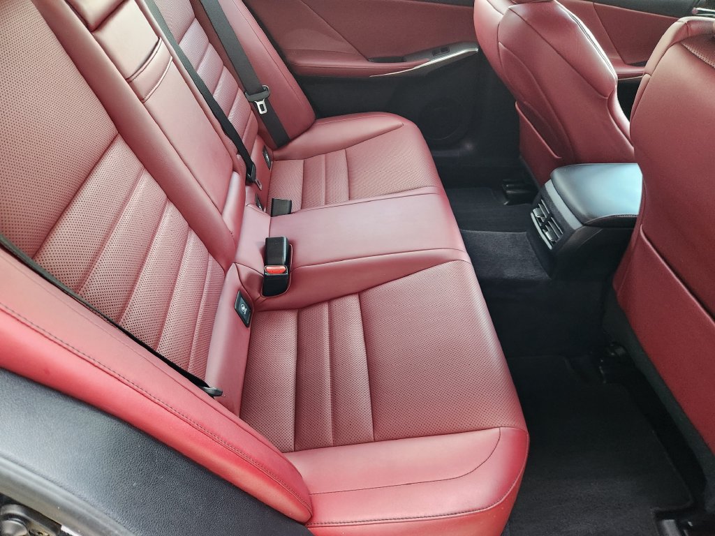 Used 2014 Lexus IS 250 w/ F-Sport Package RWD image 32