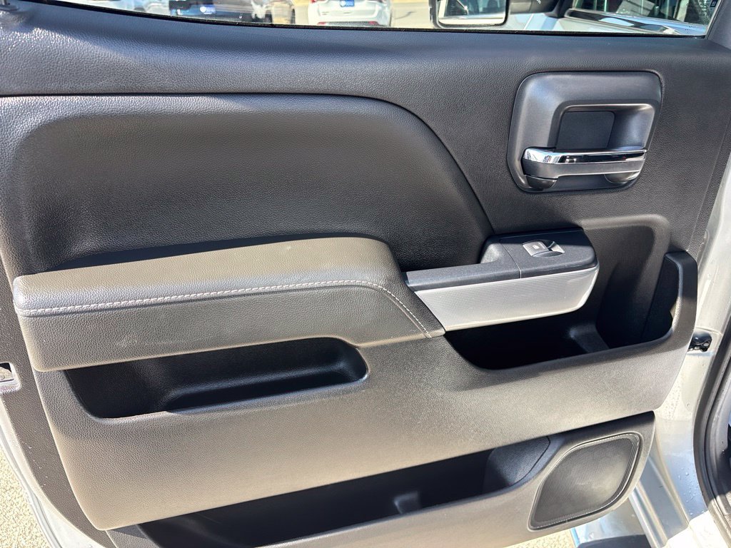 Used 2018 Chevrolet Silverado 2500 LTZ w/ Duramax Plus Package AWD/4WD image 36