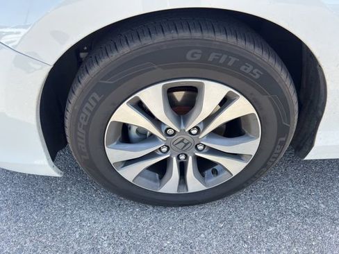 Used 2013 Honda Accord LX image 10