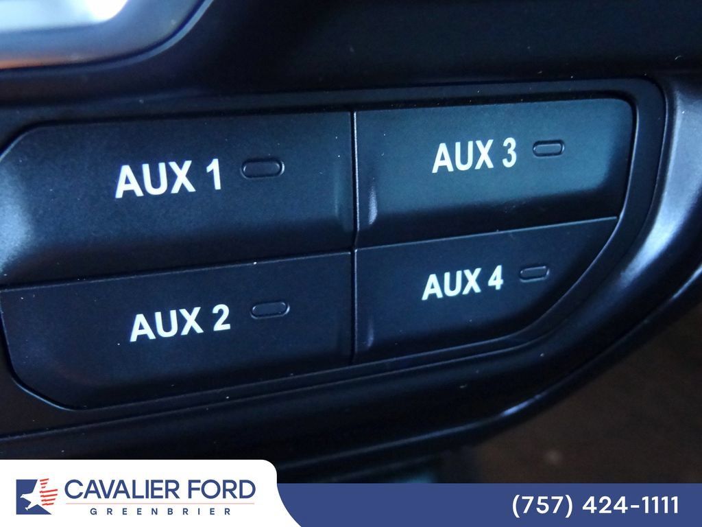 Used 2022 Jeep Gladiator Overland AWD/4WD image 34