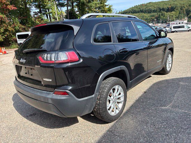 Used 2020 Jeep Cherokee Latitude FWD image 7