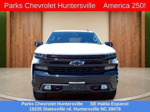 Used 2020 Chevrolet Silverado 1500 LT Trail Boss AWD/4WD image 2