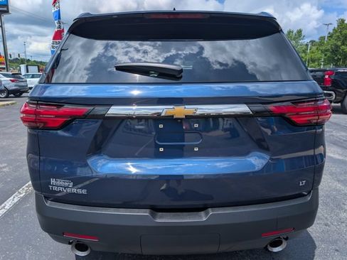 Used 2023 Chevrolet Traverse LT FWD image 4