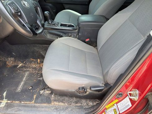 Used 2018 Toyota Tacoma SR w/ SR Convenience Package RWD image 7