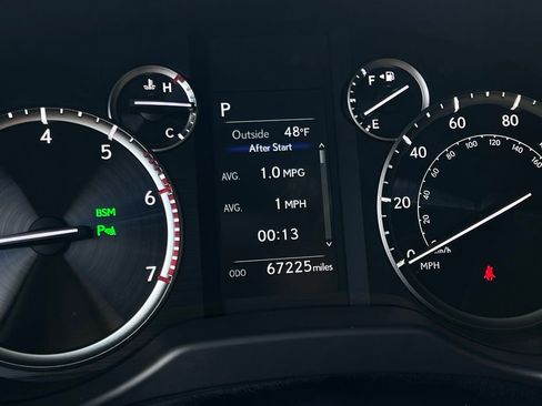 Used 2020 Lexus GX 460 Premium image 52