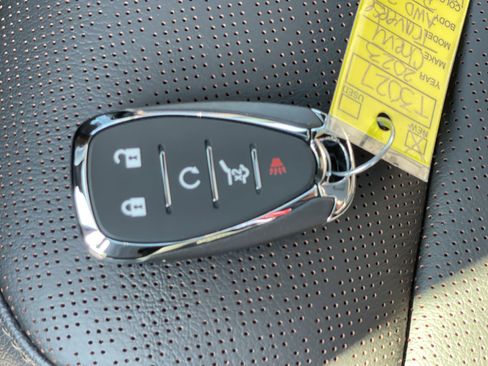 Used 2023 Chevrolet Traverse High Country w/ LPO, Floor Liner Package image 36