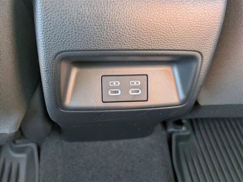 Used 2025 Toyota Corolla LE w/ LE Premium Package image 18