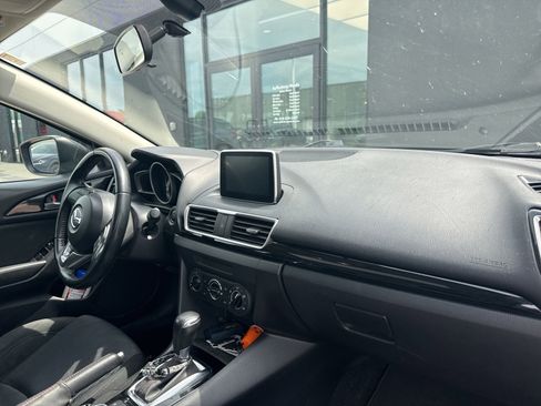 Used 2016 MAZDA MAZDA3 i Touring FWD image 6