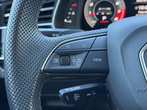 Used 2024 Audi SQ7 Premium Plus w/ S Sport Package image 36