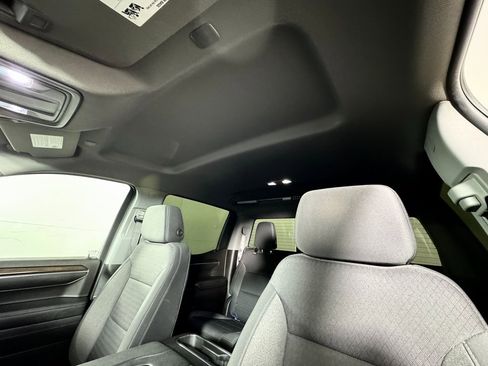 Used 2022 Chevrolet Silverado 1500 LT Trail Boss image 13