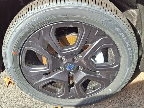Used 2025 Subaru Ascent Bronze Edition AWD/4WD image 6