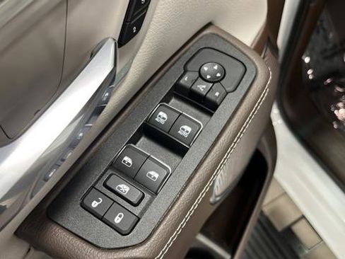 Used 2025 RAM 1500 Laramie w/ Laramie Southwest Edition AWD/4WD image 21