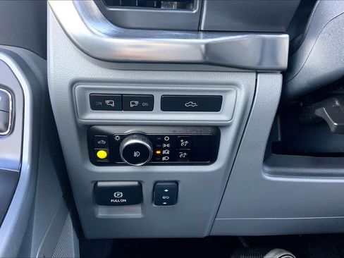 Used 2023 Ford F150 Lariat w/ Trailer Tow Package AWD/4WD image 34