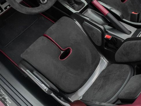 Used 1997 Porsche 911 Carrera 4 image 14