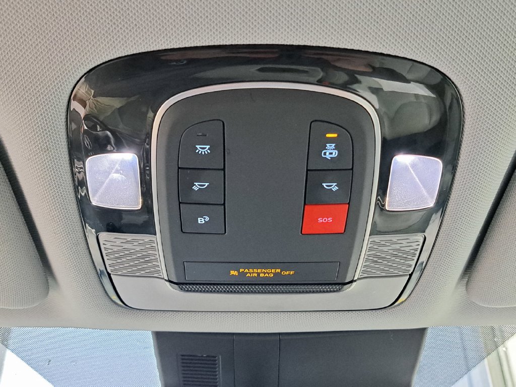 Used 2024 Hyundai Palisade SEL FWD image 19