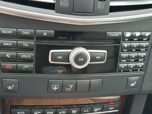 Used 2012 Mercedes-Benz E 350 Sedan image 26