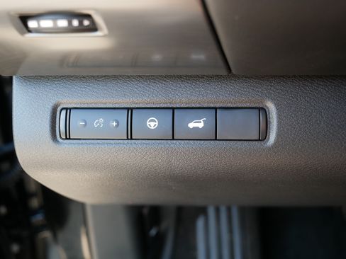 Certified 2024 Nissan Pathfinder SL w/ SL Premium Package AWD/4WD image 26