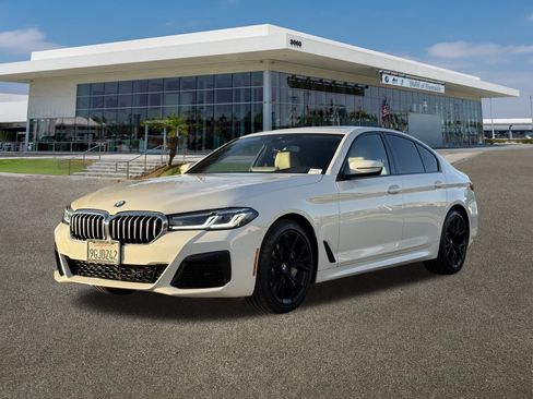 Certified 2023 BMW 540i xDrive w/ M Sport Package image 5
