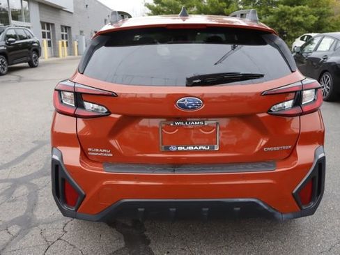 Used 2024 Subaru Crosstrek 2.5i Limited AWD/4WD image 6