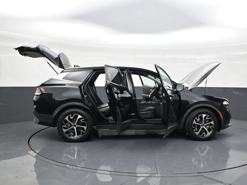 Used 2025 Kia Sportage EX FWD image 26
