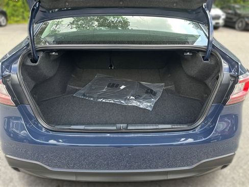New 2025 Subaru Legacy Limited image 11