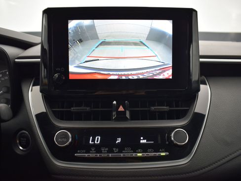 Used 2023 Toyota Corolla SE FWD image 15
