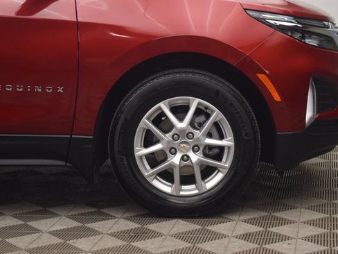 Used 2024 Chevrolet Equinox LT FWD image 27