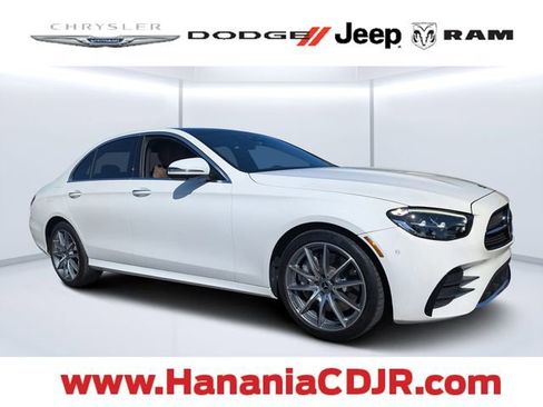 Used 2021 Mercedes-Benz E 450 4MATIC Sedan image 1