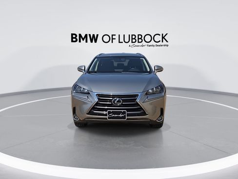 Used 2015 Lexus NX 200t FWD w/ Luxury Package image 3
