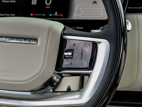 New 2026 Land Rover Range Rover Long Wheelbase Autobiography AWD/4WD image 26