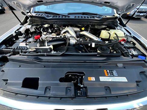 Used 2024 Ford F250 XLT image 10