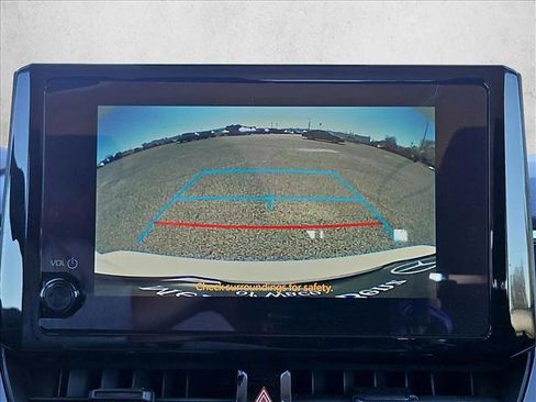 Used 2023 Toyota Corolla LE image 13