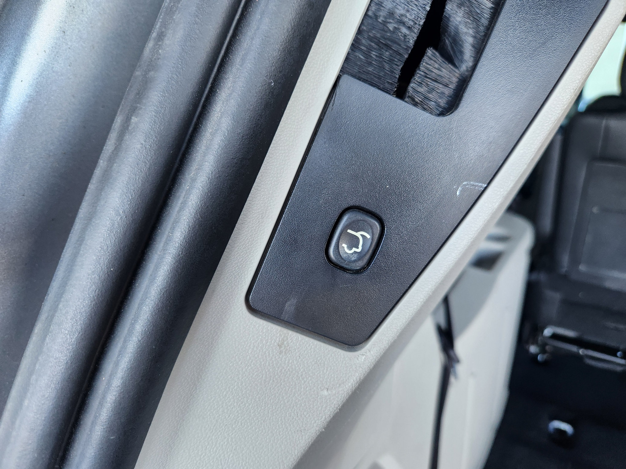 Used 2019 Dodge Grand Caravan SXT FWD image 41