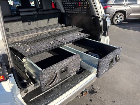 Used 2017 Toyota 4Runner TRD Off-Road Premium image 36