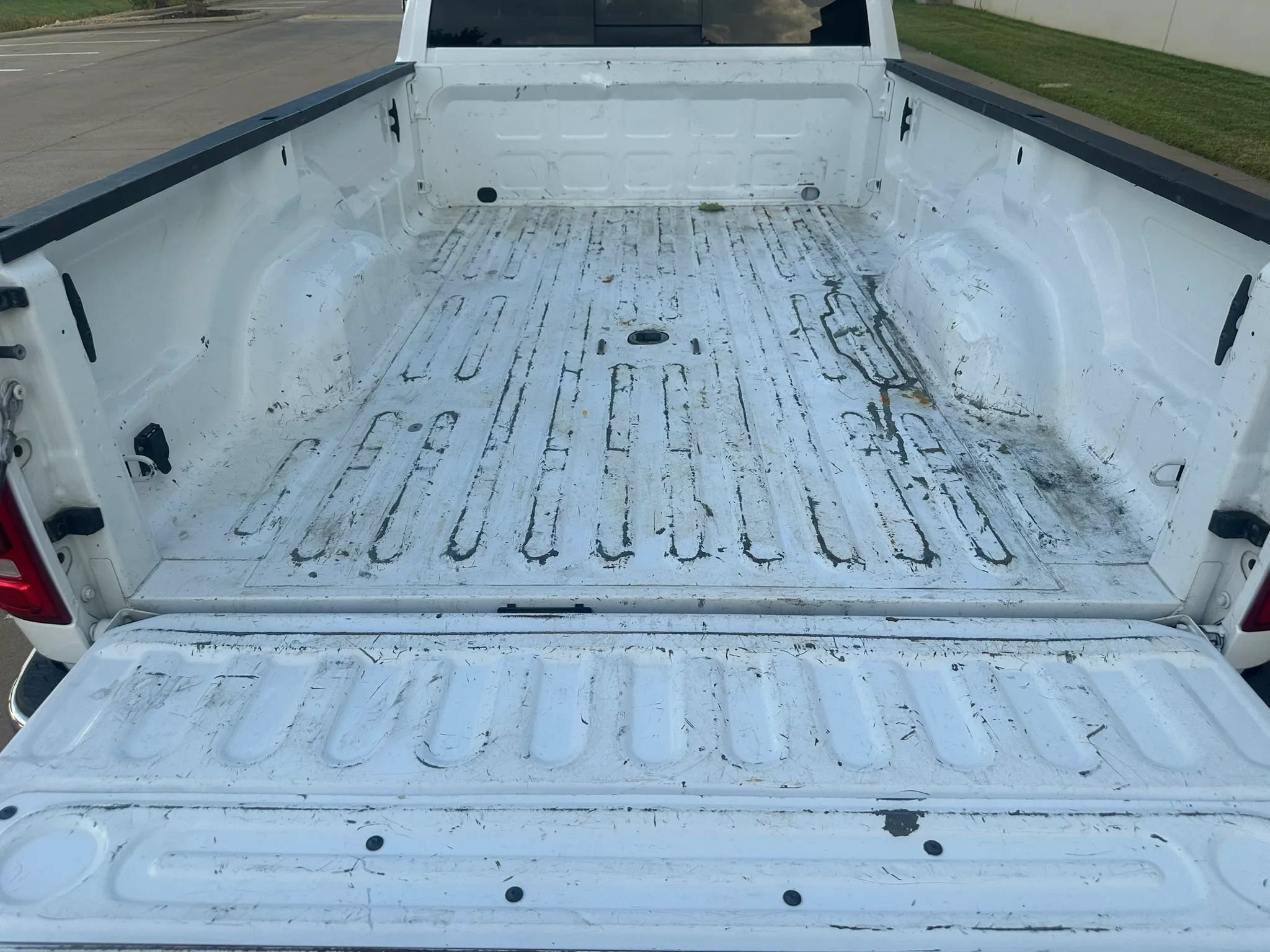 Used 2020 RAM 3500 Laramie AWD/4WD image 17