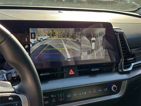 Used 2025 Kia Sportage SX Prestige image 27