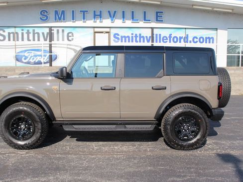 New 2026 Ford Bronco Badlands w/ Wildtrak Package AWD/4WD image 2
