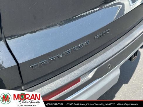Certified 2025 Chevrolet Traverse Z71 w/ Enhanced Driving Package AWD/4WD image 11