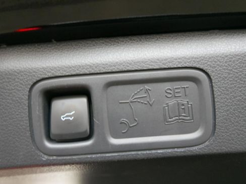 Used 2024 Ford Expedition Max Limited AWD/4WD image 30