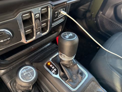 Used 2021 Jeep Wrangler Unlimited Sport image 10