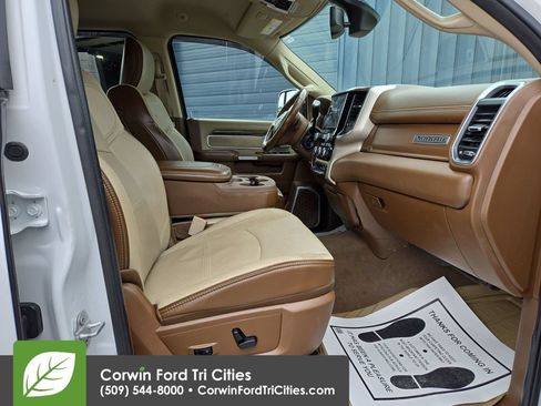 Used 2019 RAM 2500 Laramie AWD/4WD image 36